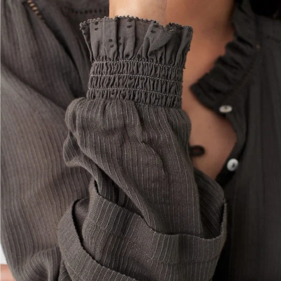 Faherty Willa Blouse Organic Cotton Beautiful Details Size XS - Picture 3 of 8